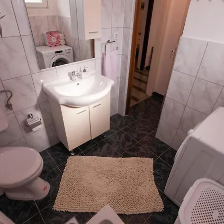 Pensjonat Sarita Bobovisca